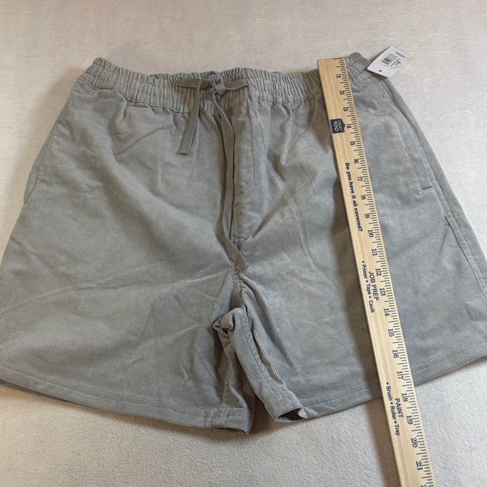 Simply Southern Light Gray Corduroy Drawstring Men's Shorts